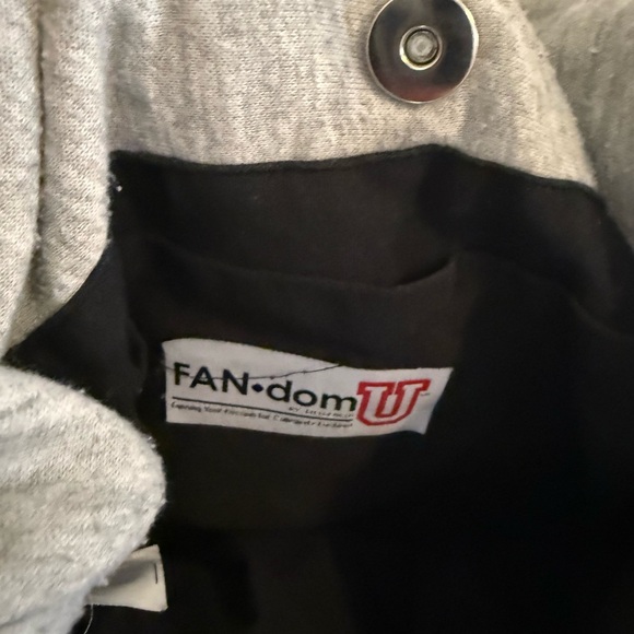 The Ohio State Gray Shoulder Bag - Picture 3 of 7